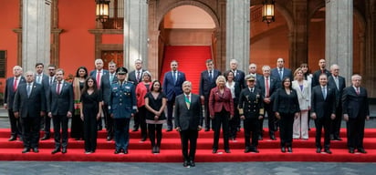 Inegi: Creció 8.8% personal de gobierno federal en primer año de AMLO