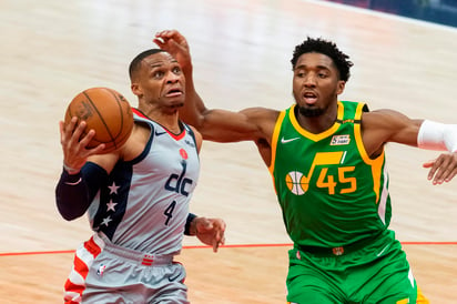 Wizards sorprende y ganan a Jazz