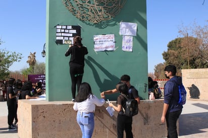 Protestan por acoso sexual, ahora en la Prepa 24 COBAC en Monclova