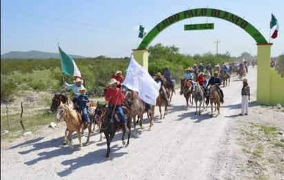 Ejido Palo Blanco de Castaños no tienen línea para votar