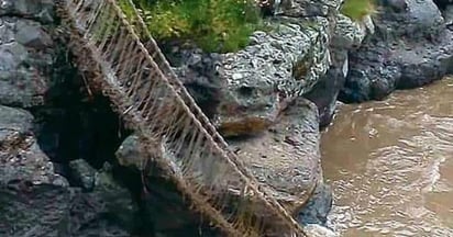 Ultimo puente colgante inca 'Qeswachaka' cae destruído al sur de Perú