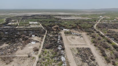 Acaba incendio con 30 hectáreas de pastizales