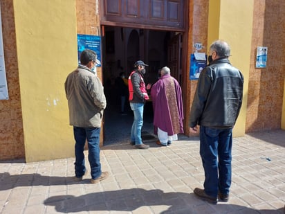 Celebrarán  Iglesias el domingo de  ramos