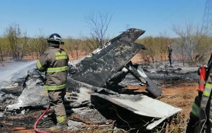 Se desploma avioneta, suma ya 6 los muertos