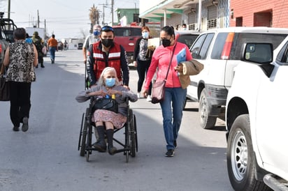 Bajan contagios COVID-19 en adultos de Castaños