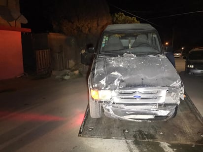 Destruye vivienda con camioneta en la Occidental de Frontera 