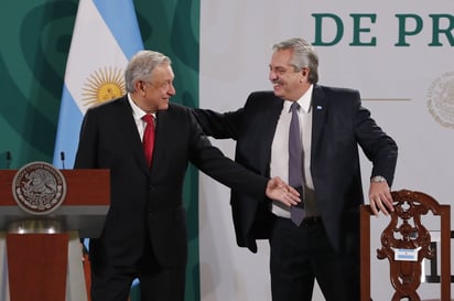 Desea AMLO pronta recuperación al presidente de Argentina tras contagio de COVID-19: El líder mexicano destacó la fortaleza de su homólogo