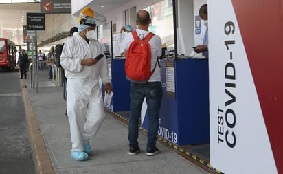 COVID-19: 204 mil 11 defunciones por coronavirus en México