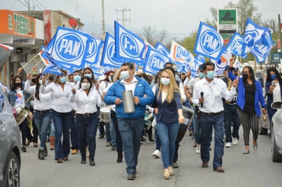 Arranca campaña Horacio de Hoyos en Castaños