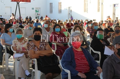 Inicia vacunación de adultos mayores en Frontera