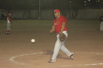 Charros apalean a los Yaquis