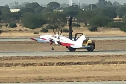 Se accidenta avioneta al aterrizar en aeropuerto de Querétaro