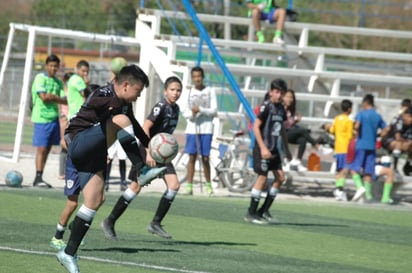 Rayados logra imponerse a Pachuca