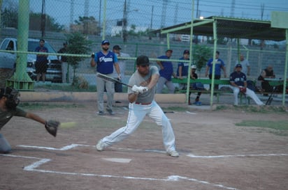 Apretado triunfo de los Cachorros