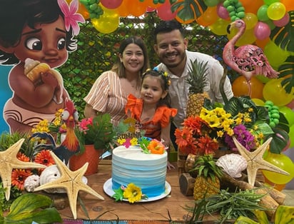 Romina celebra tres añitos de vida