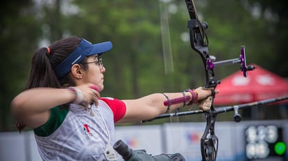 Lidera mujer coahuilense Copa del Mundo de tiro con arco