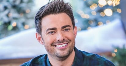 Jonathan Bennett sufrió homofobia en México