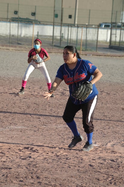 Acereras elimina a Queens 7-4