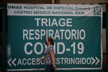 Reporta Ssa 215,113 defunciones confirmadas por COVID-19 en México