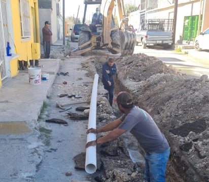 Falla servicio de agua en 2 colonias de Castaños