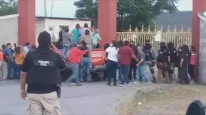 Catean y hallan despensas de candidata de Morena en Coahuila