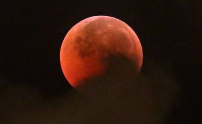 Eclipse total de Luna de Sangre, ¿qué es este evento astronómico?