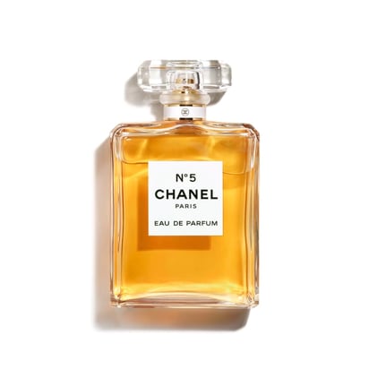 A 100 años de la creación del exitoso Nº5 de Chanel: Cien años después, la creación estrella de Chanel sigue siendo un éxito, el perfume más vendido de la historia.