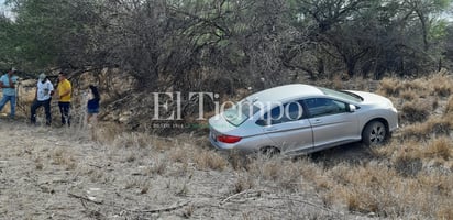 Familia se salva de morir tras accidente en ejido de Castaños