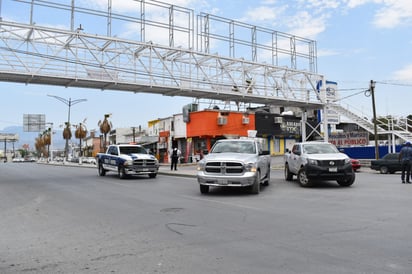 Invade carril y causa percance en Monclova