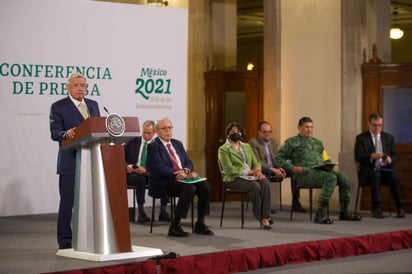 AMLO: Acepta que sí 'está metiendo las manos' en proceso electoral