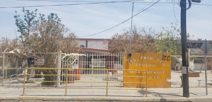 Capacitan a docentes y administrativos por programa piloto de regreso a clases en Monclova