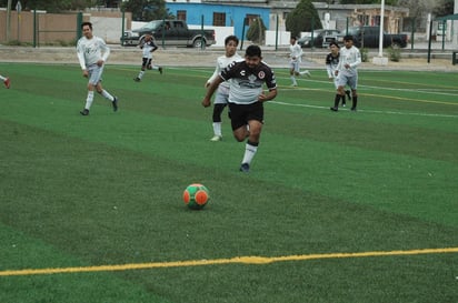 La Cuadra en duelo ante Lazzer Jr