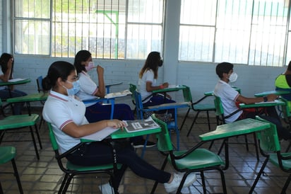 Con éxito inicia el regreso a clases dentro del plan piloto en la Región Centro 