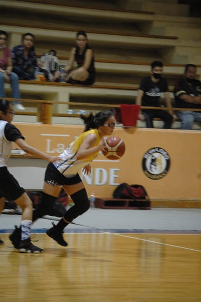 Ganan estudiantes de Fime en basket