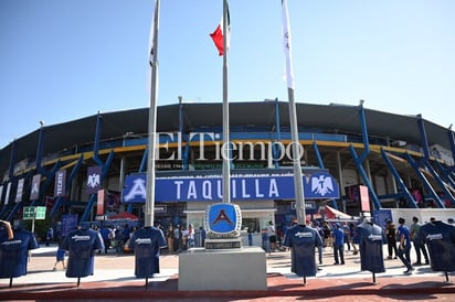 FOTOS: Así se vive la inauguración de la Temporada de Béisbol 2021 entre Acereros y Sultanes