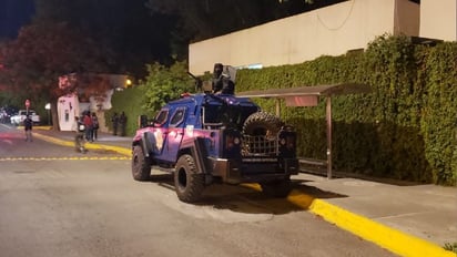 Operaciones especiales vigilan la residencia de Cabeza de Vaca 