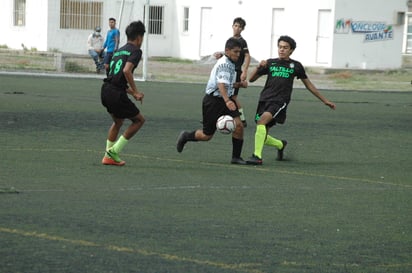 Inician estatales de fútbol juvenil