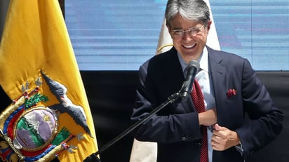 Nuevo presidente pide sacar a Ecuador del caudillismo y la desigualdad