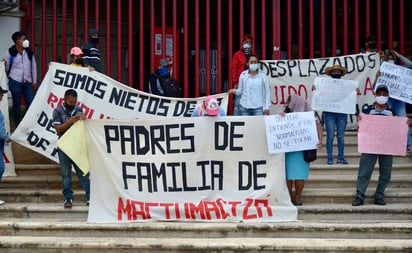 Protestan para exigir la liberación de 19 normalistas de Mactumactzá