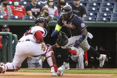 El dominicano Marcell Ozuna será baja al menos por mes y medio con Bravos