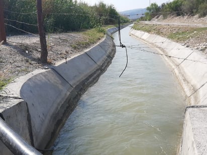 Sin agua para la siembra del campo en Lamadrid