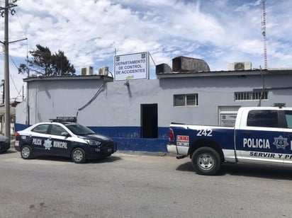 Ex policías de Monclova intentan denunciar cohecho