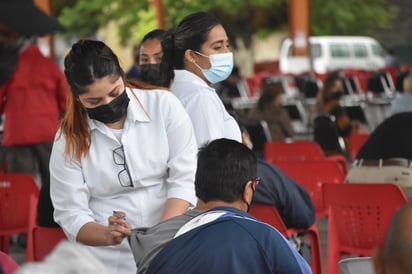 Organizan la vacunación antiCOVID-19 en Monclova para mayores de 40