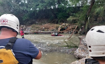 Intensas lluvias dejan inundaciones y una persona desaparecida en NL