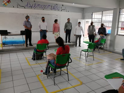 A clases híbridas 40 alumnos de la secundaria técnica