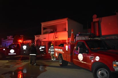 Se incendia casa en el colonia Tecnológico de Monclova