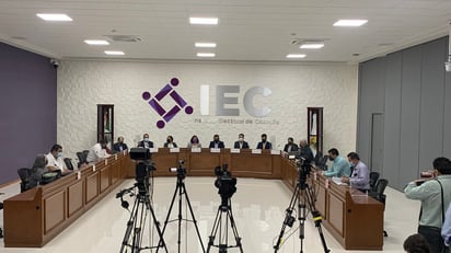 Arranca jornada electoral en Coahuila; IEC instala sesión permanente