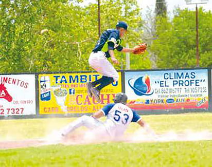 Los Halcones están en el liderato invicto