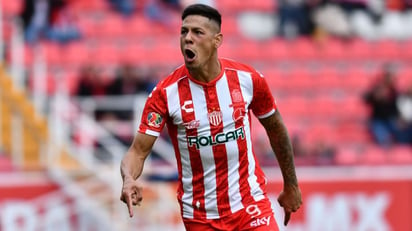 El delantero argentino Mauro Quiroga refuerza al Necaxa del fútbol mexicano