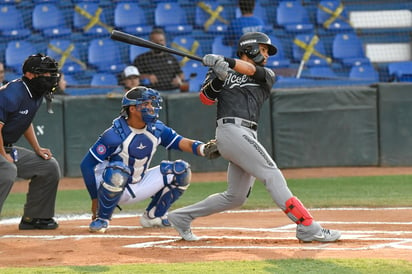 Acereros gana y asegura la serie